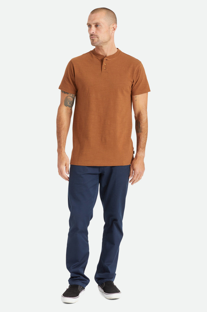 Brixton Basic Slub S/S Henley Men's Tops Brown | 605SXOGYV